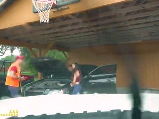 Roadside - Latina Wife Has sex With Her Mechanic Outside